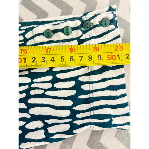Chico’s Green White Abstract Print Long Sleeve Top Size 4 (XXL) - Picture 4 of 9